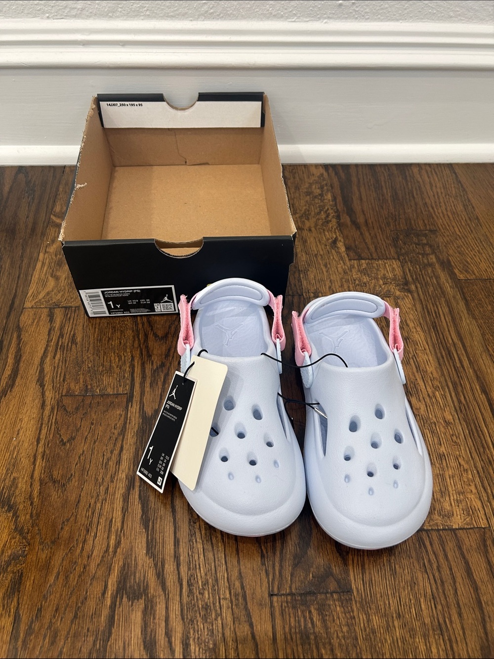 Jordan Kids Slip-On Clogs in Light Blue with Pink Strap